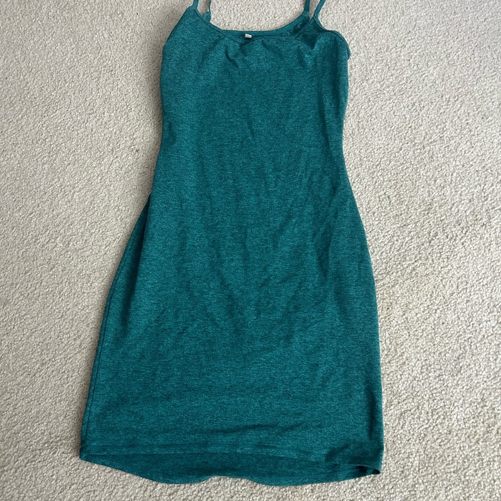 Mini green dress. Body con